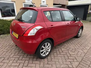 Foto 14 van Suzuki Swift 1.2 Comfort EASSS AIRCO EL RAM NAP DEALER OH