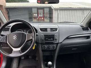 Foto 20 van Suzuki Swift 1.2 Comfort EASSS AIRCO EL RAM NAP DEALER OH