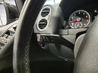 Foto 16 van Volkswagen Tiguan 1.4 TSI Sport&Style Navigatie | Sensoren | Trekhaak | Cruise | Clima