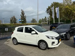 Foto 18 van Mitsubishi Space Star 1.2 Cool+ / 11X SPACE STAR OP VOORRAAD / 1E EIGENAAR / AIRCO / APPLE CARPLAY /