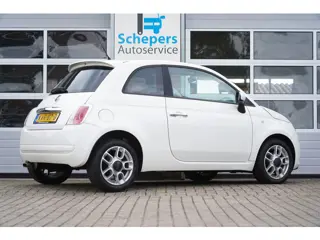 Foto 15 van Fiat 500 1.2 Lounge