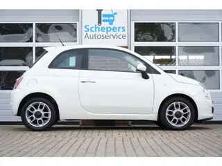 Foto 16 van Fiat 500 1.2 Lounge