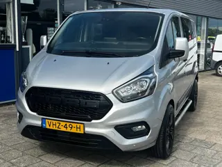Foto 19 van Ford Transit Custom 300 2.0 TDCI 170 pk L1H1 DC, Navi, Camera, trekhaak enz..