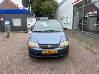 Fiat Idea 1.4-16V Dynamic Plus