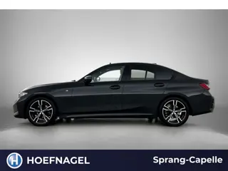 Foto 12 van BMW 3-serie 320i M Sport | Schuifdak | Camera | HeadUp Display | Stoelverwarming | Memory Stoelen