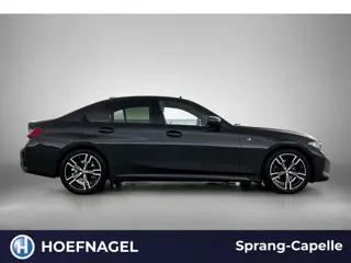Foto 18 van BMW 3-serie 320i M Sport | Schuifdak | Camera | HeadUp Display | Stoelverwarming | Memory Stoelen