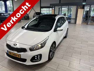 Kia cee'd Sportswagon 1.0 T-GDi 120pk GT-Line Summer Edition | Pano | Camera | Clima | Cruise | Stoe