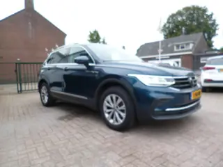 Foto 16 van VOLKSWAGEN TIGUAN 1.5 TSI 110Kw Life Business