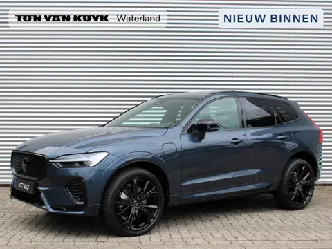 Volvo XC60 2.0 T6 Plug-in hybrid AWD Ultra Black Edition Automaat / Panoramadak / Luchtvering / 360*