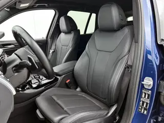 Foto 13 van BMW X3 XDrive20i M Sport | Camera | Stoelverwarming | Memory Stoelen | Cruise Control