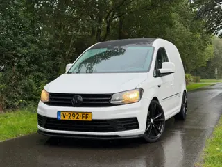 Volkswagen Caddy 2.0 TDI L1H1 BMT Trendline | RS-Leder + Carplay + Camera Nu € 11.975,-!!!