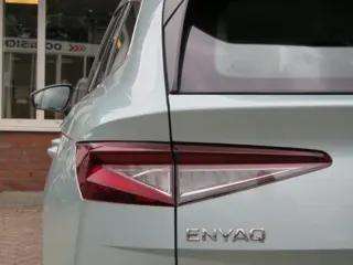 Foto 14 van SKODA ENYAQ 60 FIRST EDT. / soh 94% / Trekhaak / Stoel&stuurverw. / Camera / BOVAG garantie