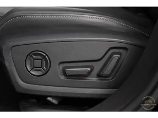 Foto 16 van Audi A3 Sportback 45 TFSIe S edition Comp PANO RS STOELEN MAXTON MATRIX CAMERA