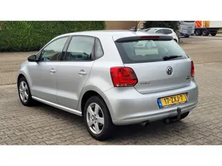 Foto 12 van Volkswagen Polo 1.2 TSI BlueMotion Comfortline (bj 2013)