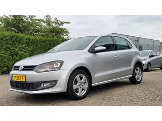 Foto 14 van Volkswagen Polo 1.2 TSI BlueMotion Comfortline (bj 2013)