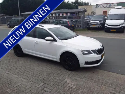 Škoda Octavia Combi 1.5 TSI Greentech Ambition Business