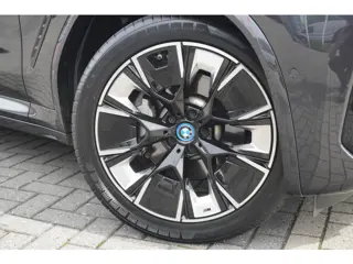 Foto 11 van BMW IX3 High Executive 80 kWh SOH 93,4% / M Sport / Pano / Leder / HUD / Memory / 360 Camera