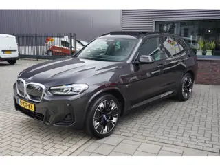Foto 19 van BMW IX3 High Executive 80 kWh SOH 93,4% / M Sport / Pano / Leder / HUD / Memory / 360 Camera