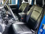 Foto 25 van Jeep Wrangler Unlimited 4xe 380 Sahara afneembaar dak|carplay|stuurverw|camera|keyless|BLIS|spiegelv