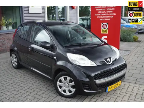 Peugeot 107 1.0-12V Sublime / AIrco / Radio