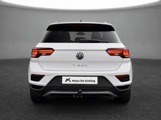 Foto 17 van Volkswagen T-Roc 1.5 TSI 150pk DSG Sport · Camera · Trekhaak · Navigatie · Stoelverwarming · 18'' In