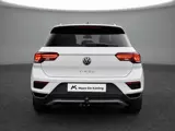 Foto 27 van Volkswagen T-Roc 1.5 TSI 150pk DSG Sport · Camera · Trekhaak · Navigatie · Stoelverwarming · 18'' In