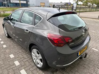 Foto 11 van Opel Astra 1.4 Turbo Sport|APK|NAP|Clima