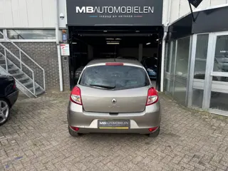 Foto 17 van Renault Clio 1.2 Collection/Apk/Cruise Control/Airco/Nap/Mooie Auto/ Voll!