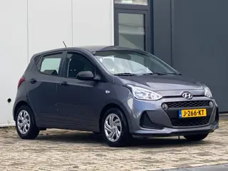Foto 18 van Hyundai I10 1.0i i-Motion Comfort 5 DEURS AIRCO NIEUWE DISTRIBUTIE KETTING