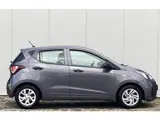 Foto 22 van Hyundai I10 1.0i i-Motion Comfort 5 DEURS AIRCO NIEUWE DISTRIBUTIE KETTING