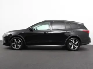 Foto 17 van Ford Focus Wagon 1.0 EcoBoost 155pk Hybrid Active X Navigatie Apple CarPlay Android Auto Camera Park