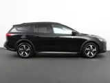 Foto 26 van Ford Focus Wagon 1.0 EcoBoost 155pk Hybrid Active X Navigatie Apple CarPlay Android Auto Camera Park