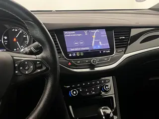 Foto 11 van Opel Astra Sports Tourer 1.4 Ultimate  | Automaat | Trekhaak | Apple Carplay & Android Auto | Front