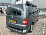 Foto 28 van Volkswagen Transporter Kombi 2.5 TDI 300 Highline Bus Camper