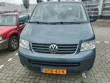 Foto 22 van Volkswagen Transporter Kombi 2.5 TDI 300 Highline Bus Camper