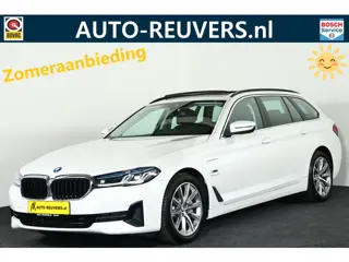 BMW 5 Serie Touring 530e xDrive Business Edition Plus Navi / Cruise / HUD / Panorama / Carplay