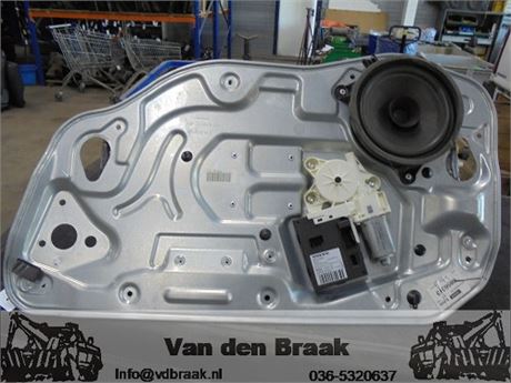 Volvo V50 2004-2012 Elec. raammechaniek rechts voor