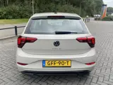 Foto 26 van Volkswagen Polo 1.0 MPI Polo DAB Cruise Control Carplay