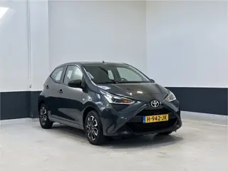Foto 11 van Toyota Aygo 1.0 VVT-i x-fun| NL| 1 Eig | Airco| C.V | Bluetooth |