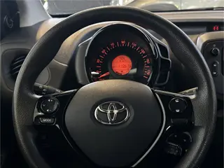 Foto 17 van Toyota Aygo 1.0 VVT-i x-fun| NL| 1 Eig | Airco| C.V | Bluetooth |