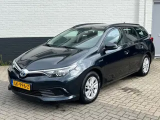 Foto 13 van Toyota Auris Touring Sports 1.8 Hybrid Now|Trekhaak|Camera|Cruise|Clima