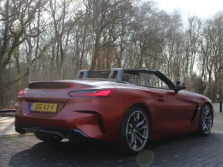 Foto 14 van BMW Z4 Roadster M40i First Edition Frozen Orange (bj 2019)