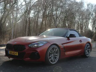 Foto 12 van BMW Z4 Roadster M40i First Edition Frozen Orange (bj 2019)
