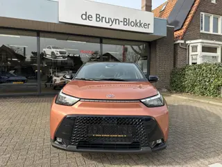Foto 16 van Toyota Aygo X Hybrid 115 envy stoelverwarming / keyless start / parkeersensoren voor + achter / Navi