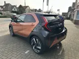 Foto 29 van Toyota Aygo X Hybrid 115 envy stoelverwarming / keyless start / parkeersensoren voor + achter / Navi