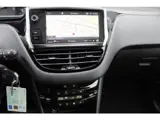 Foto 21 van Peugeot 2008 1.2 PureTech Allure Panodak, Cruise control, Navigatie, Climate contr, Bluetooth