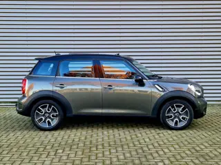 Foto 15 van Mini Mini Countryman 1.6 Cooper S Motor revisie / Automaat / Pano