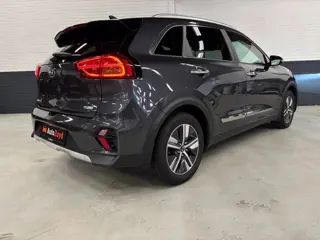 Foto 14 van Kia Niro 1.6 GDi PHEV ExecutiveLine | LED |Navi | PDC | Carplay