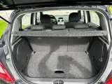 Foto 24 van Opel Corsa 1.2-16V Enjoy