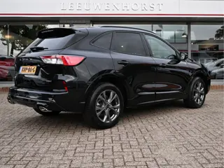 Foto 13 van Ford Kuga 2.5 PHEV ST-Line X (bj 2023, automaat)